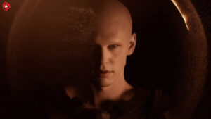 تصویر جدیدی از شخصیت مرموز و زیرک لیدی مارگو در (Dune: Part Two) تصویر جدیدی از شخصیت مرموز و زیرک لیدی مارگو در (Dune: Part Two)